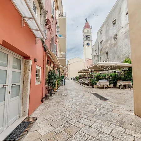 Saint's Alley Holiday home *